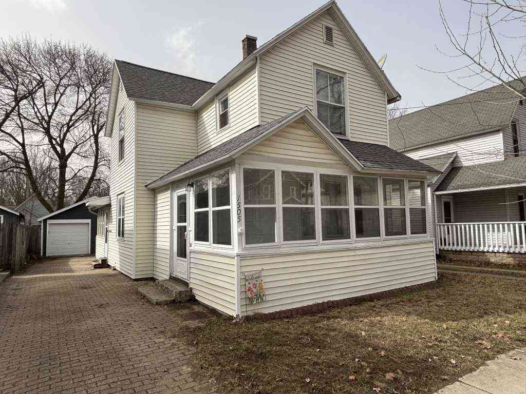 Homes For Sale - 1505 North Avenue<br/> Grand Rapids, MI 49505