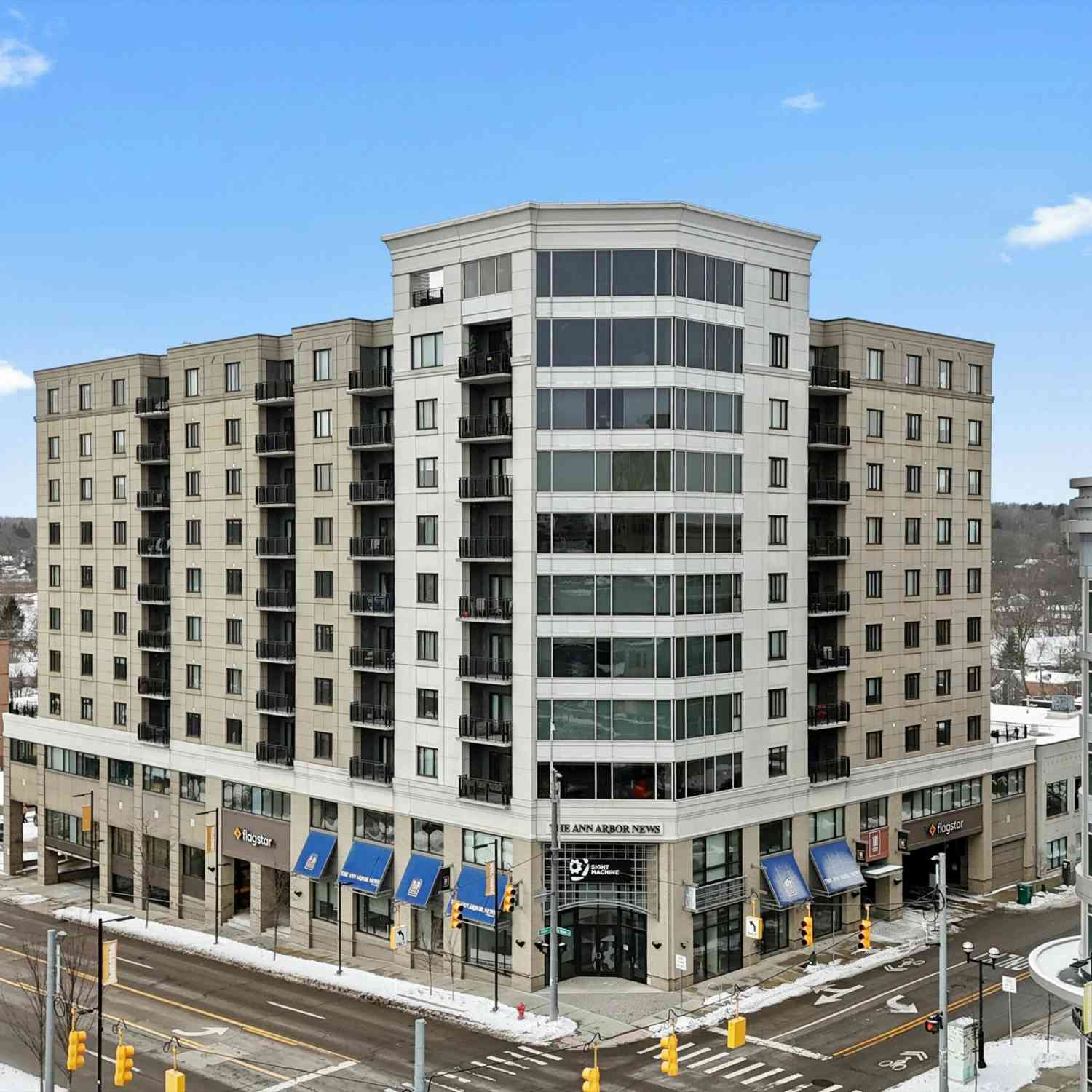 Condo For Sale - 111 N Ashley Street #413<br/> Ann Arbor, MI 48104