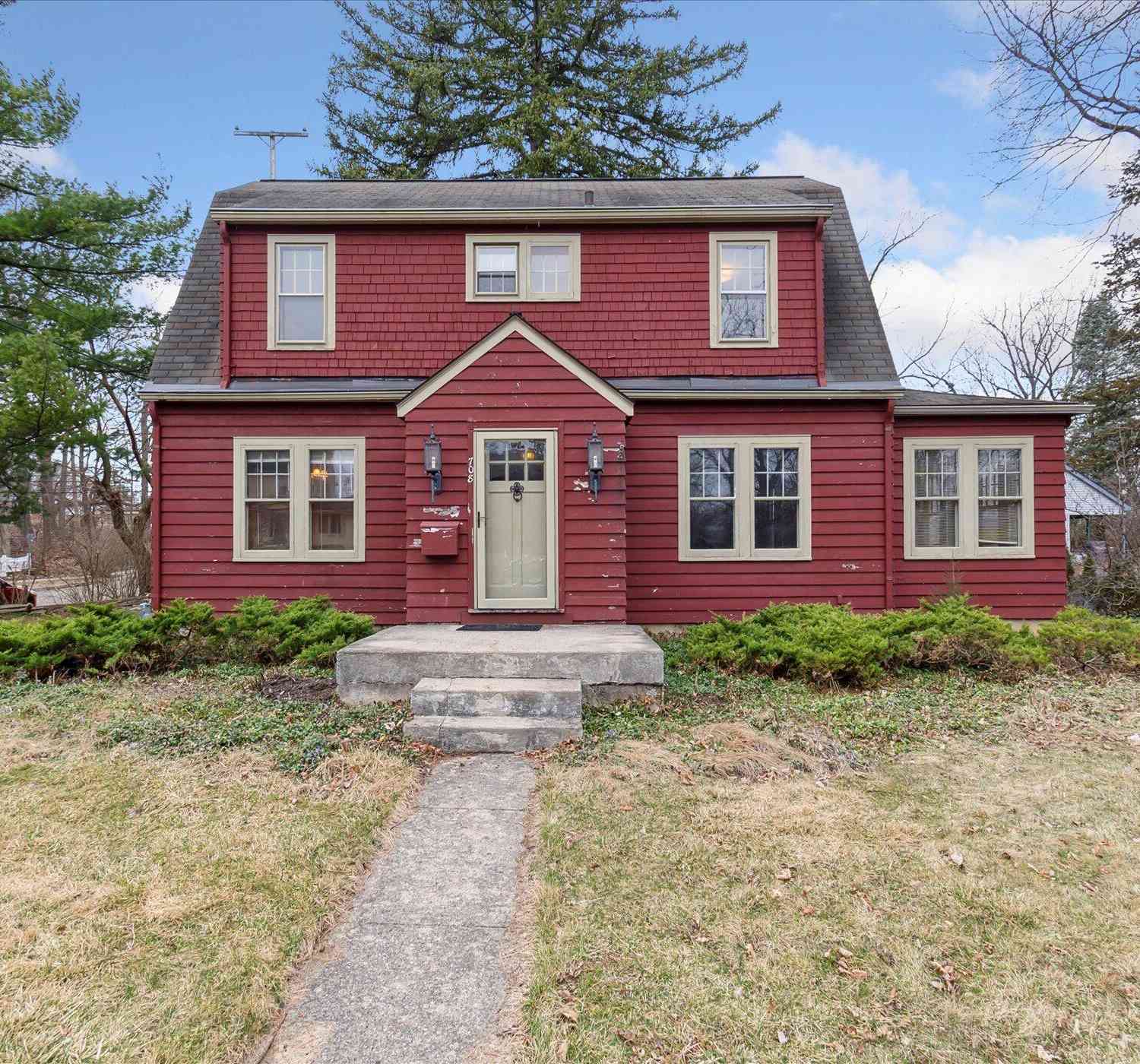 Homes For Sale - 708 Mt. Vernon Avenue<br/> Ann Arbor, MI 48103