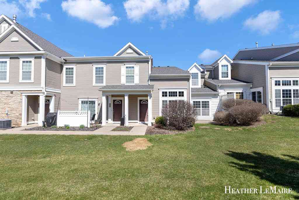 Condo For Sale - 3524 River Run Street #122<br/> Wyoming, MI 49418
