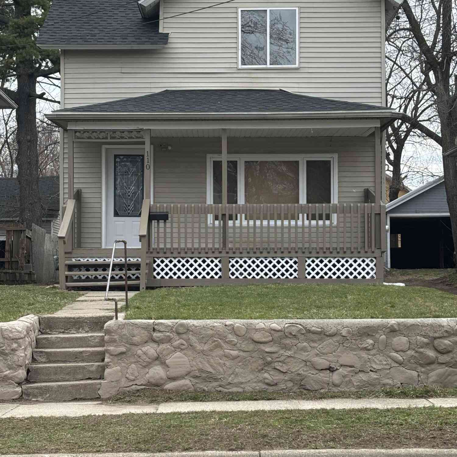 Homes For Sale - 110 Marjorie Street<br/> Battle Creek, MI 49014
