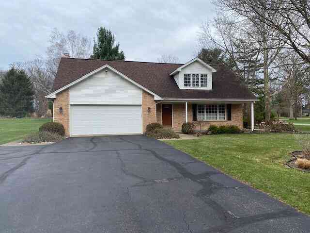 Homes For Rent - 736 Stonegate Road<br/> Ann Arbor, MI 48103