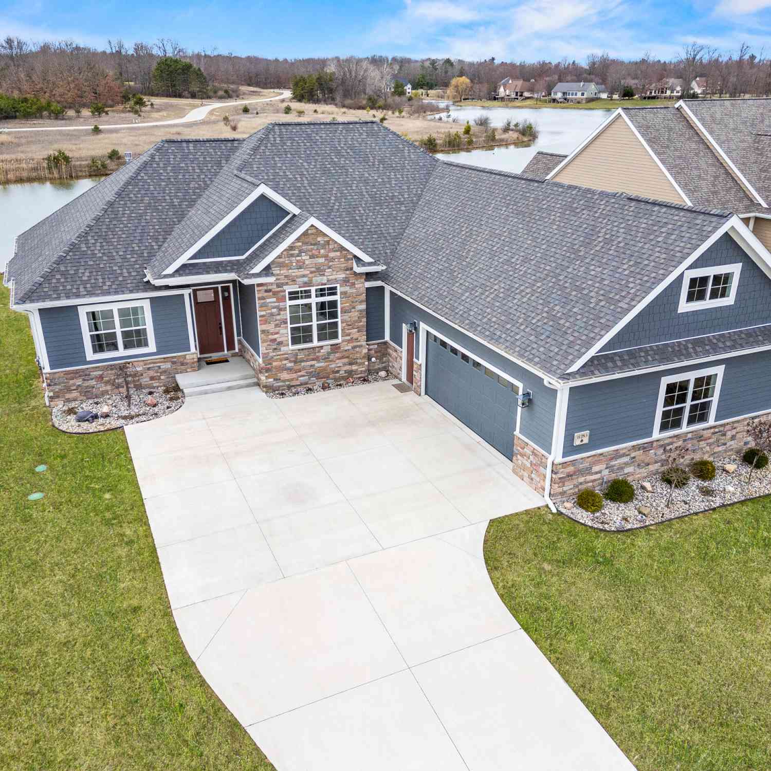 Homes For Sale - 11285 Killarney Drive<br/> Stanwood, MI 49346