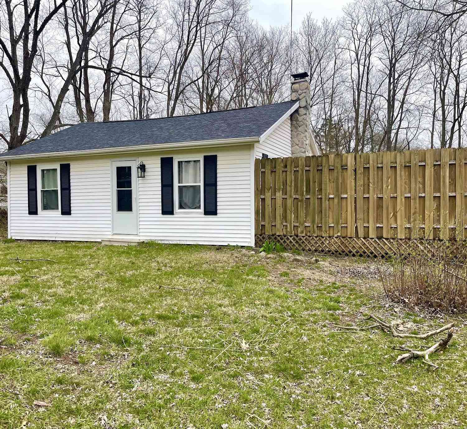 Homes For Sale - 2711 West Street<br/> Niles, MI 49120