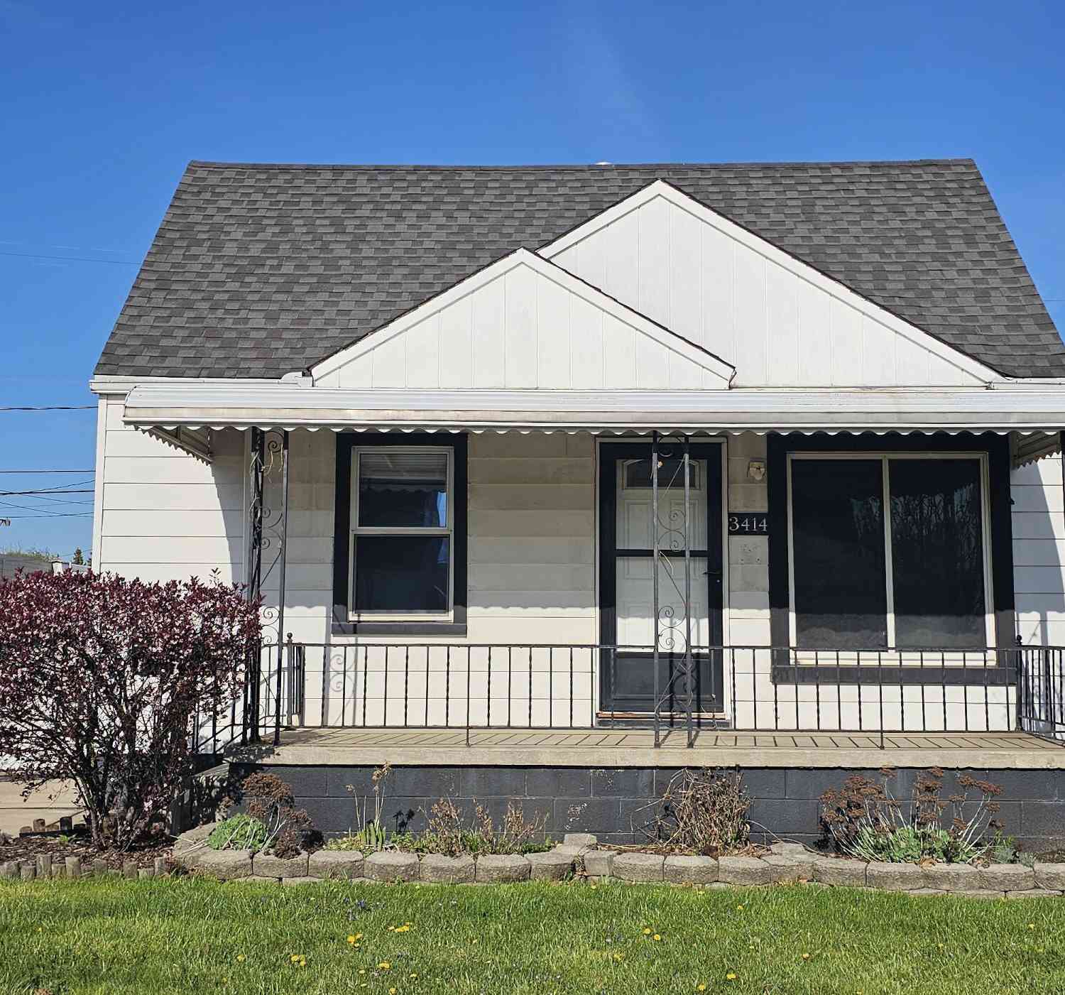 Homes For Sale - 3414 23rd Street<br/> Wayne County, Wyandotte, MI 48192