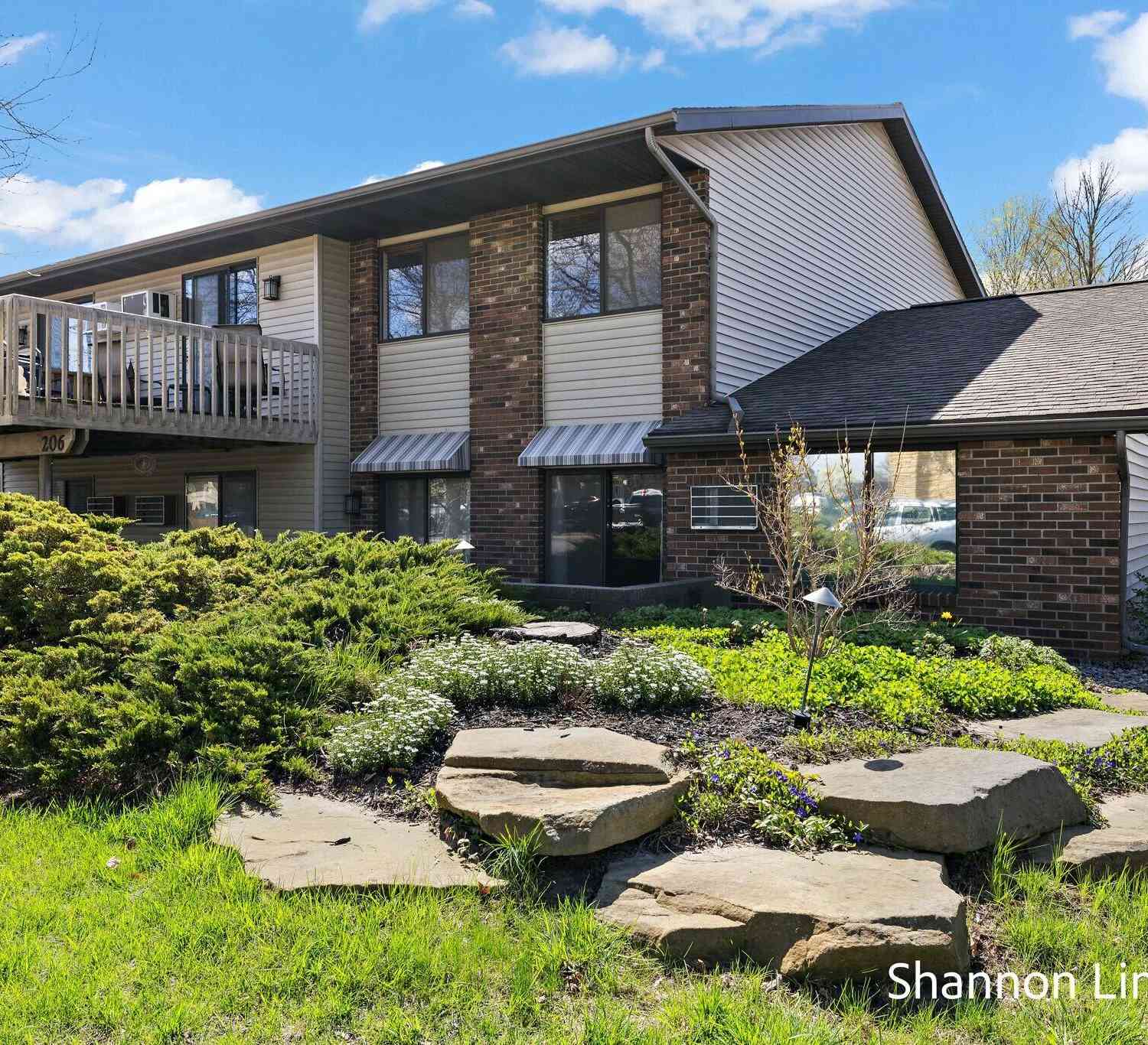 Condo For Sale - 206 W Exchange Street #F<br/> Spring Lake, MI 49456