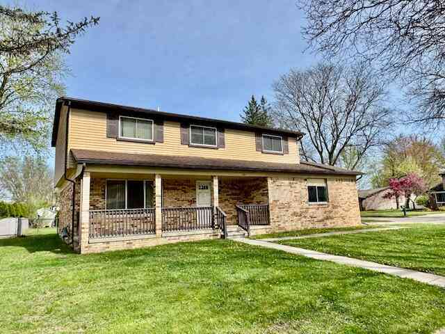 Homes For Sale - 261 Charter House Drive<br/> Canton, MI 48188