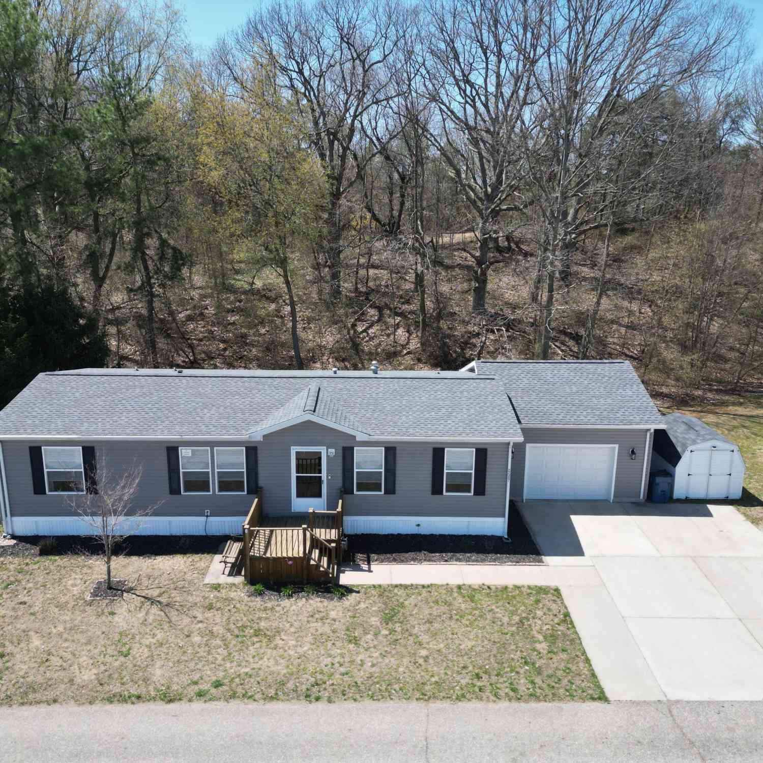 Condo For Sale - 8687 Muirfield Drive<br/> West Olive, MI 49460