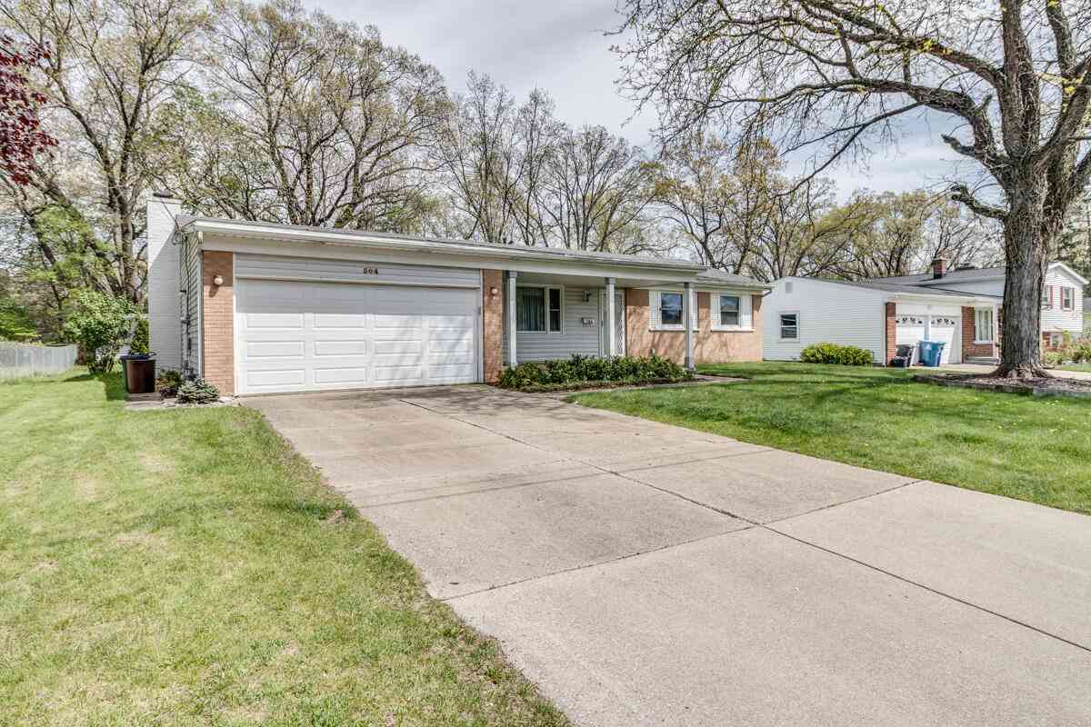 Homes For Sale - 504 Morningside Drive<br/> Battle Creek, MI 49015