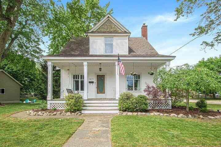 Homes For Sale - 3059 Higgins Avenue<br/> Grandville, MI 49418