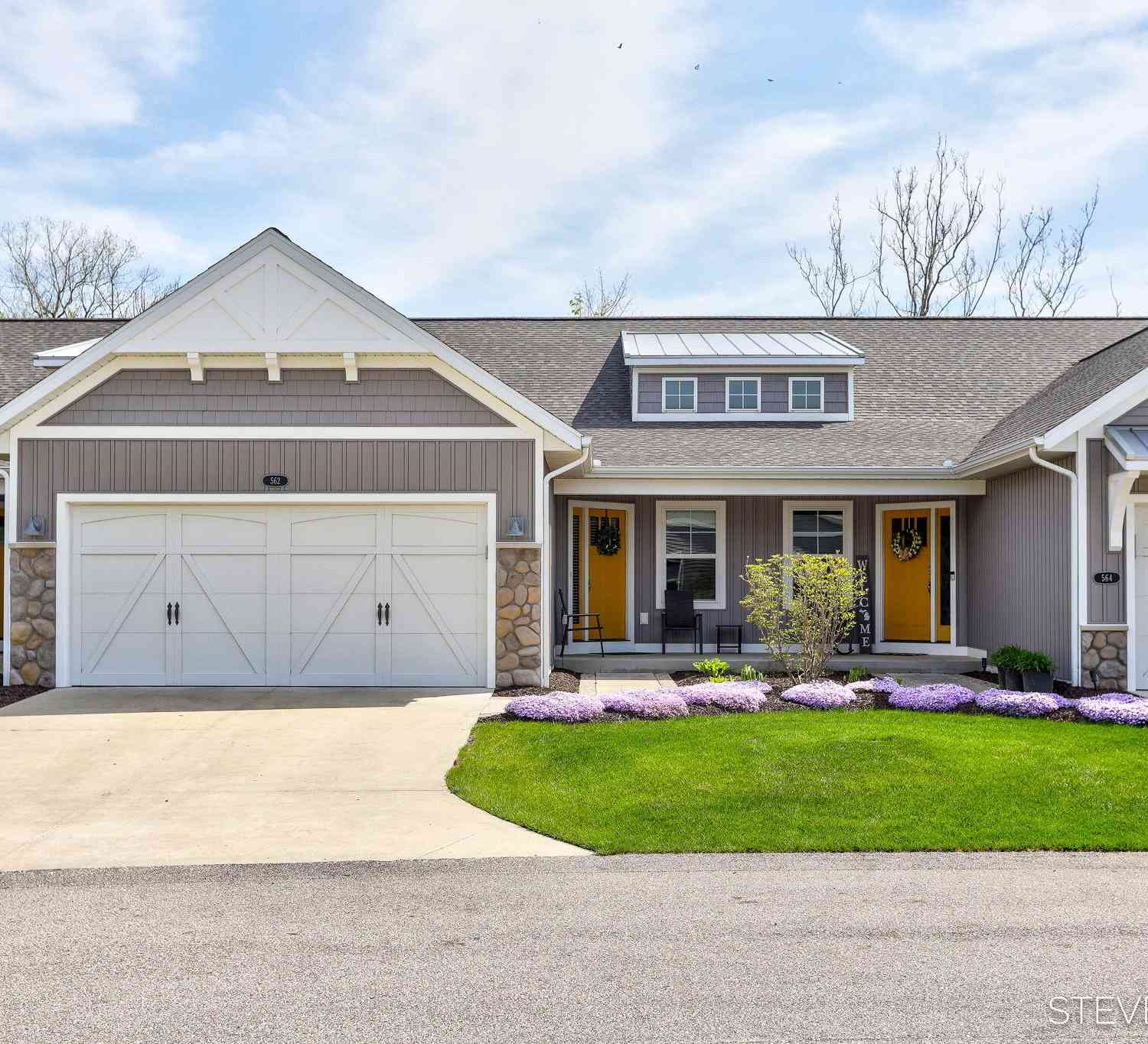 Condo For Sale - 562 Riverbank Circle<br/> Ottawa County, Zeeland, MI 49464