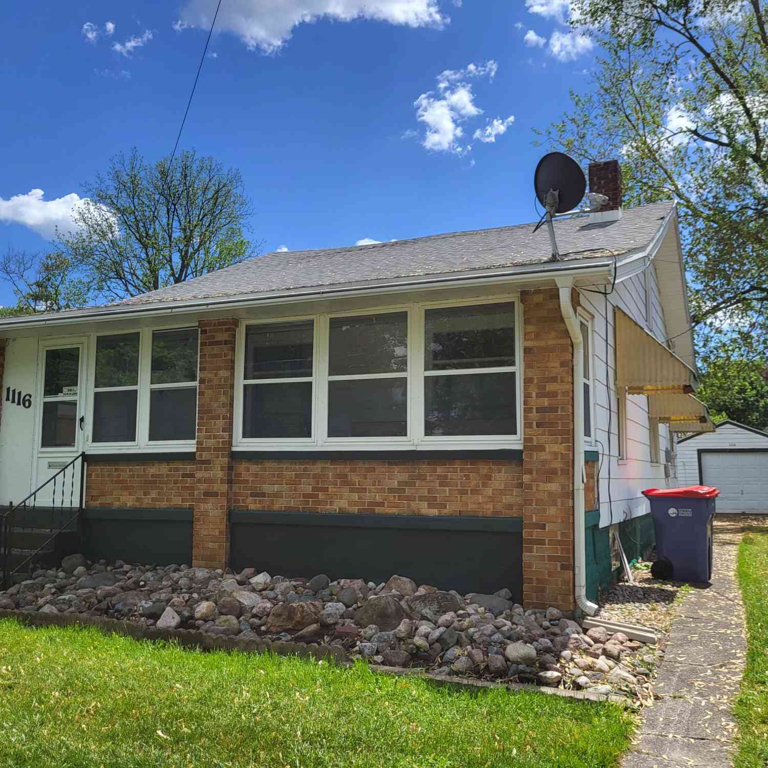Homes For Sale - 1116 Atlantic Street<br/> Grand Rapids, MI 49504