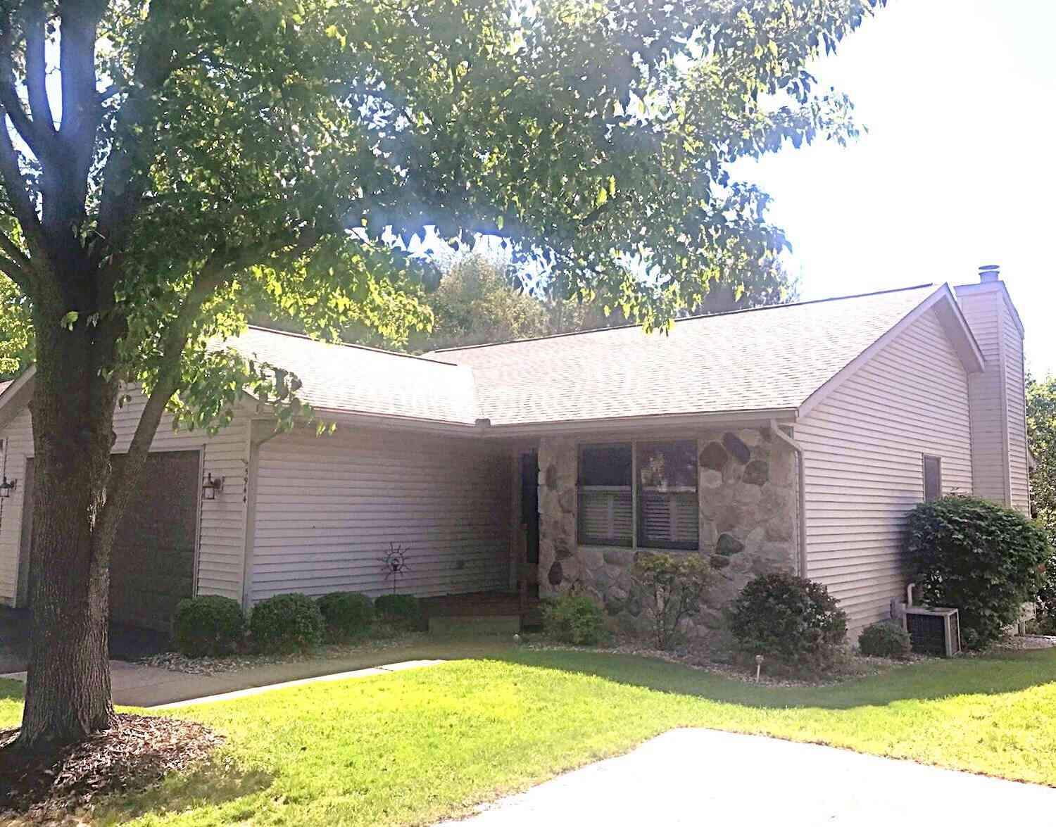 Condo For Sale - 5944 Wood Valley Road<br/> Kalamazoo, MI 49009