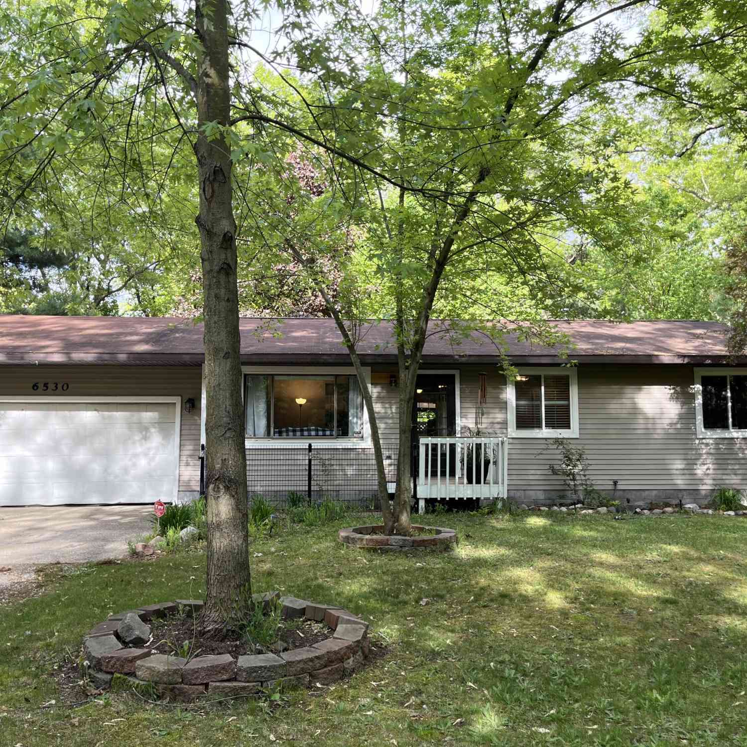 Homes For Sale - 6530 Blue Lake Road<br/> Twin Lake, MI 49457