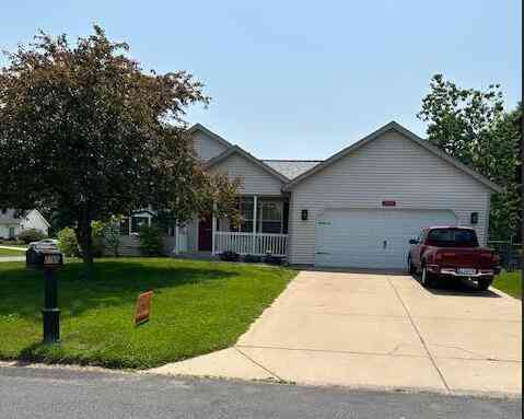Homes For Sale - 2765 Buttonwood Lane<br/> Kalamazoo, MI 49004