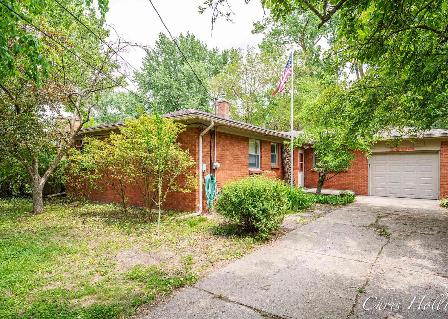 Homes For Sale - 1436 Ball Avenue<br/> Grand Rapids, MI 49505