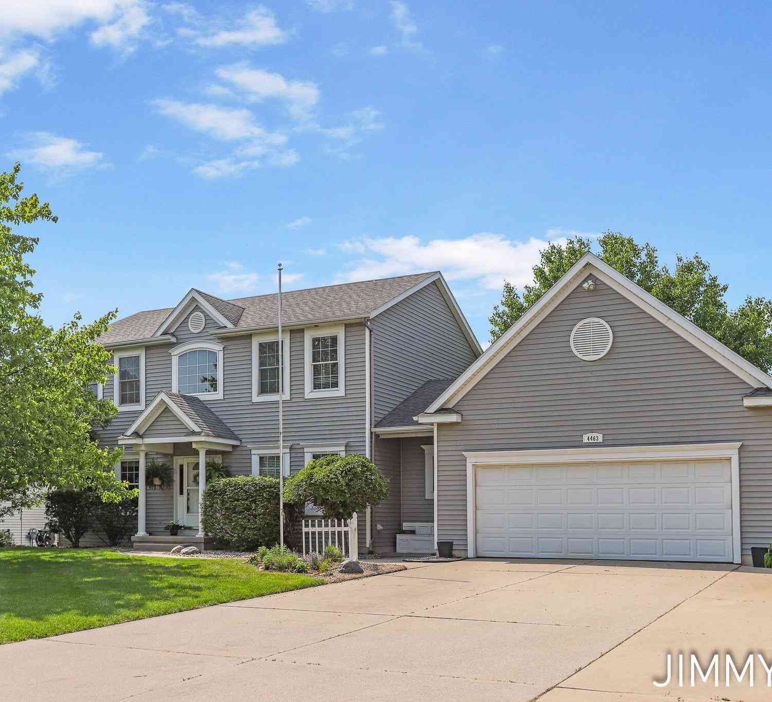 Homes For Sale - 4463 Sunningdale Court<br/> Hudsonville, MI 49426