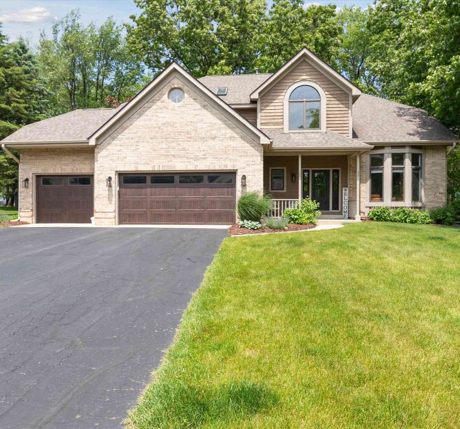 Homes For Sale - 5326 Saddle Club Drive<br/> Kalamazoo, MI 49009