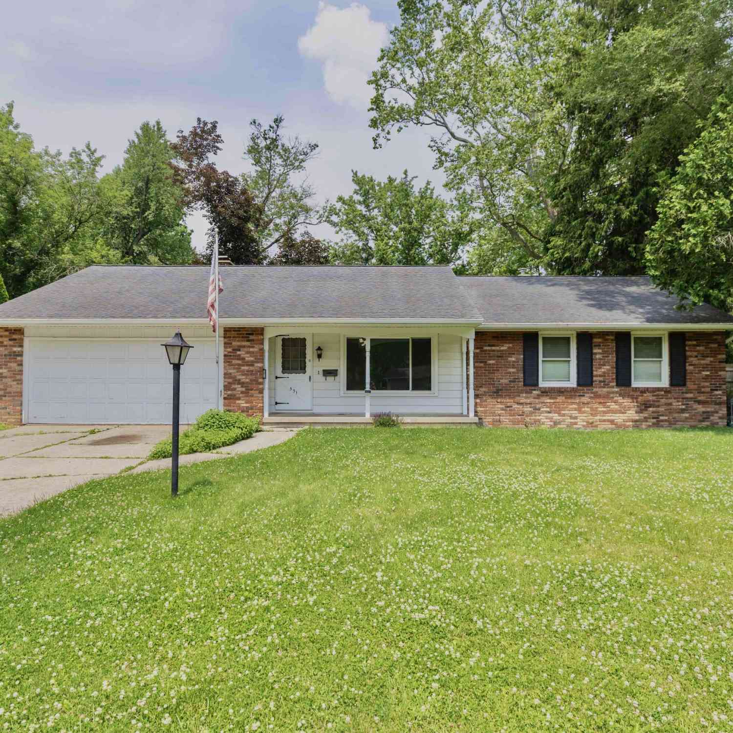 Homes For Sale - 531 Gettysburg Drive<br/> Niles, MI 49120