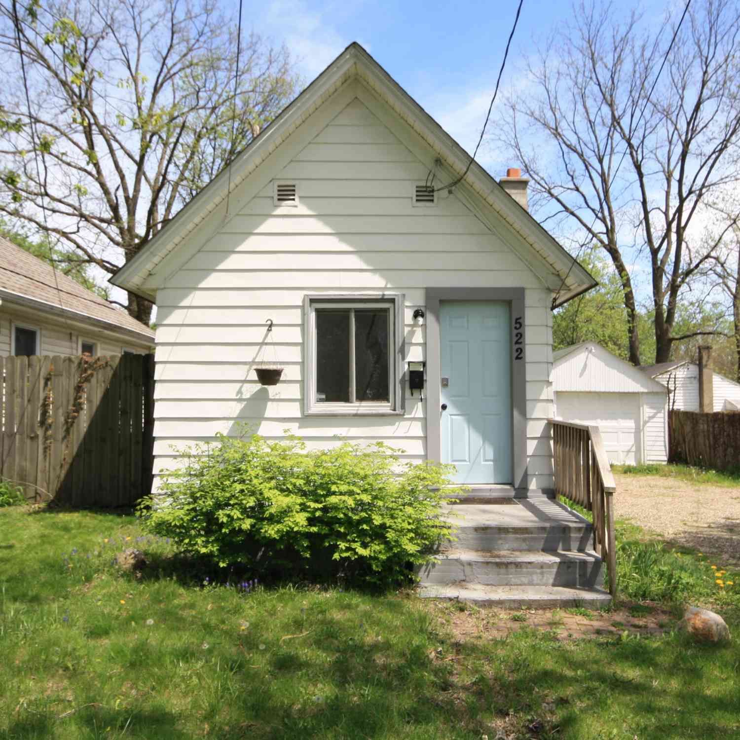 Homes For Sale - 522 Gayle Avenue<br/> Kalamazoo, MI 49048
