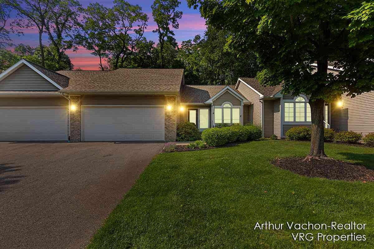 Condo For Sale - 2024 Blue Bellway<br/> Grand Rapids, MI 49504