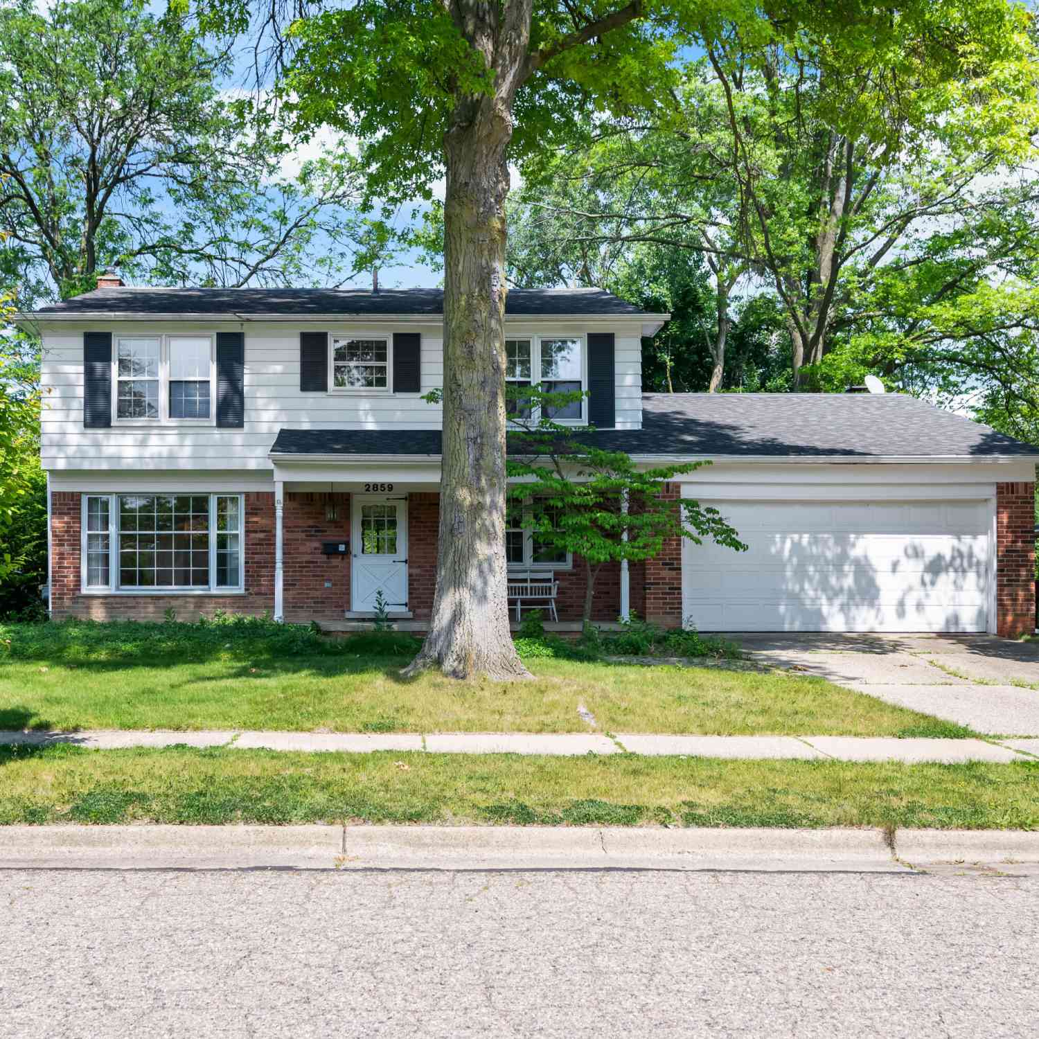 Homes For Sale - 2859 Renfrew Street<br/> Ann Arbor, MI 48105