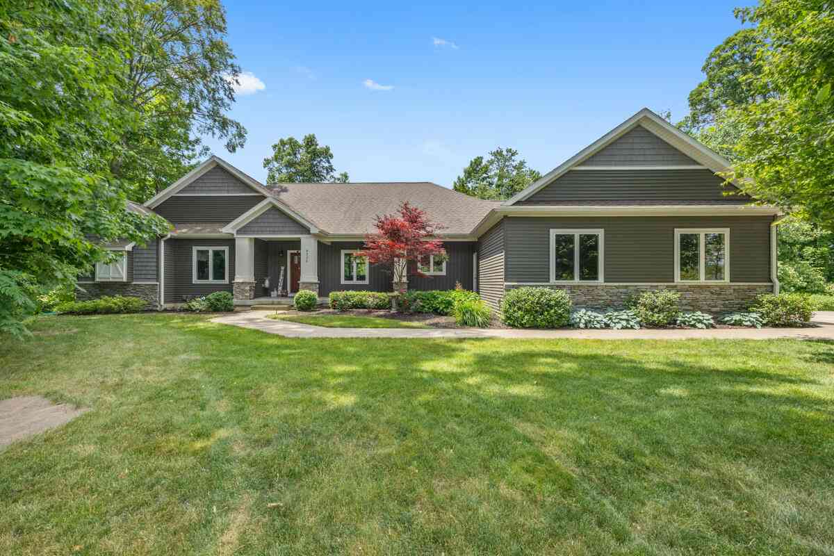 Homes For Sale - 4326 Woodside Meadow Court<br/> Allegan County, Dorr, MI 49323