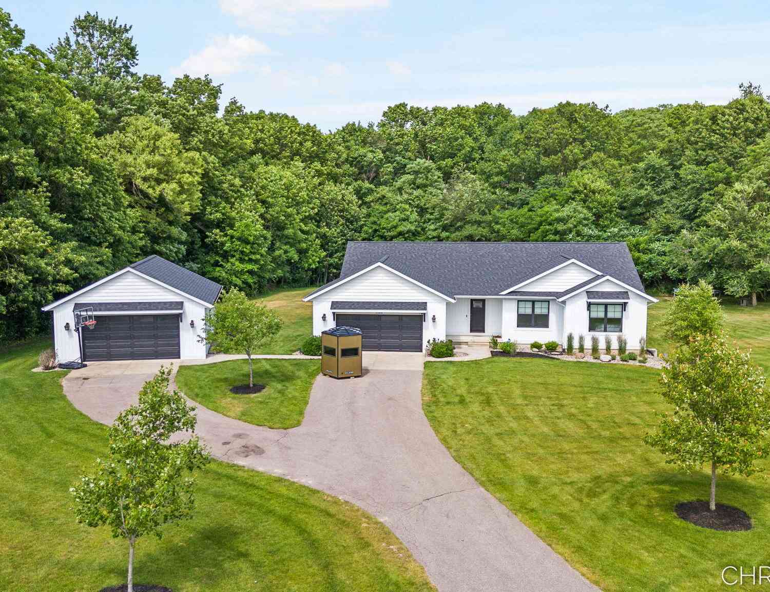 Homes For Sale - 2809 Cottontail Run<br/> Allegan County, Dorr, MI 49323