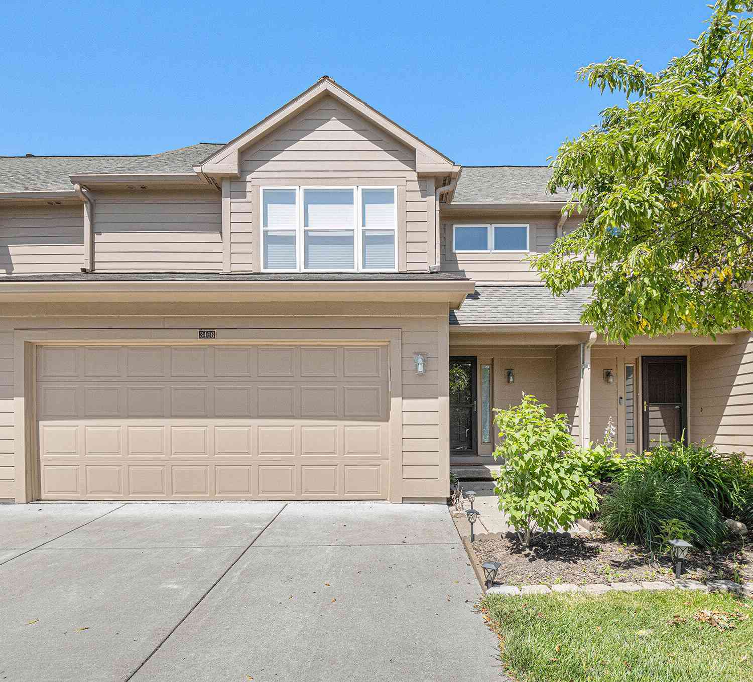Condo For Sale - 3466 Bent Trail Drive<br/> Washtenaw County, Ann Arbor, MI 48108