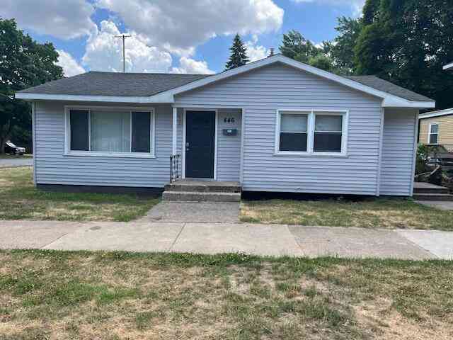 Homes For Sale - 846 Hancock Street<br/> Grand Rapids, MI 49507