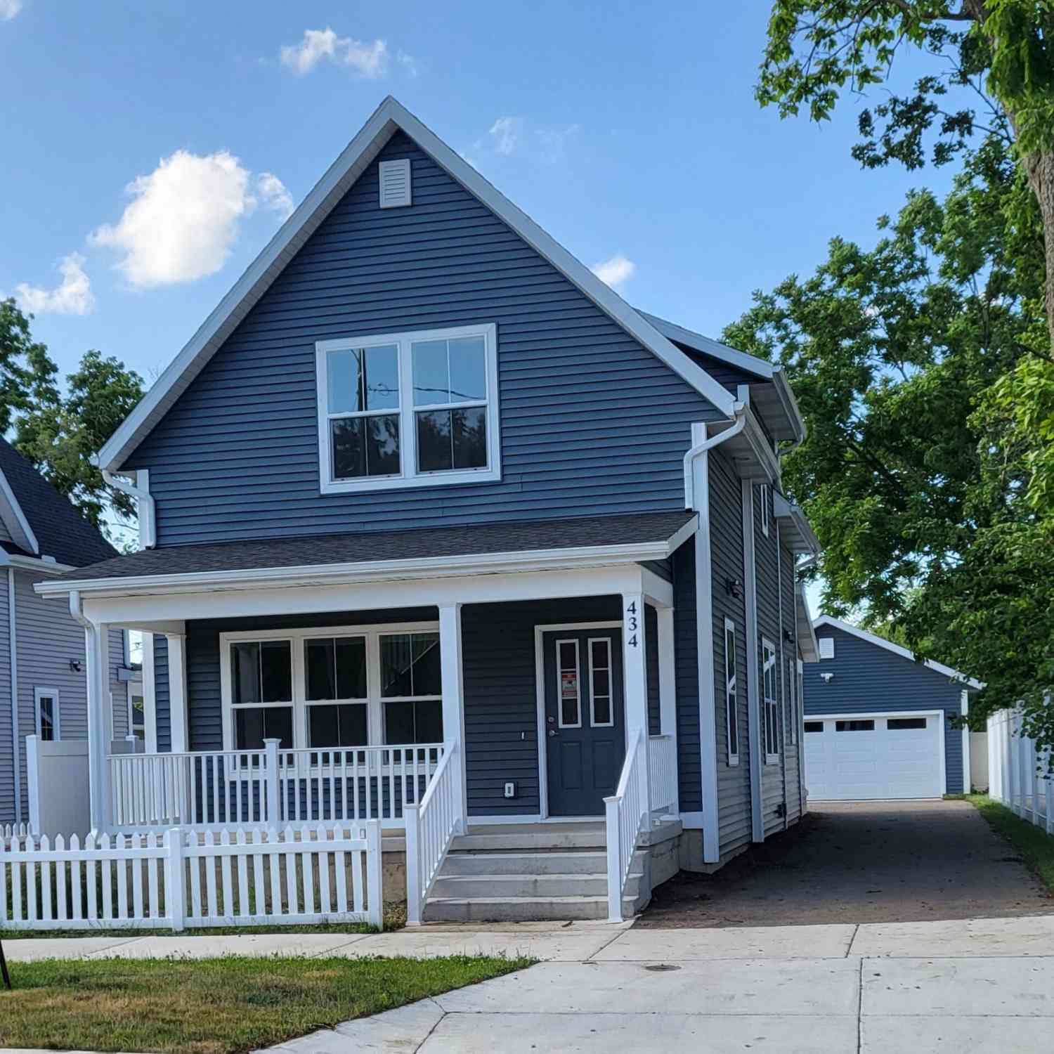 Homes For Sale - 434 W Ransom Street<br/> Kalamazoo, MI 49007