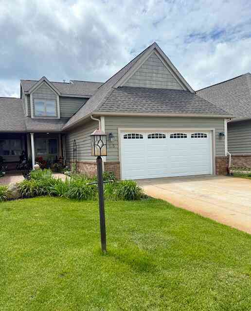 Condo For Sale - 105 Clubhouse Drive #UNIT 10<br/> Battle Creek, MI 49015