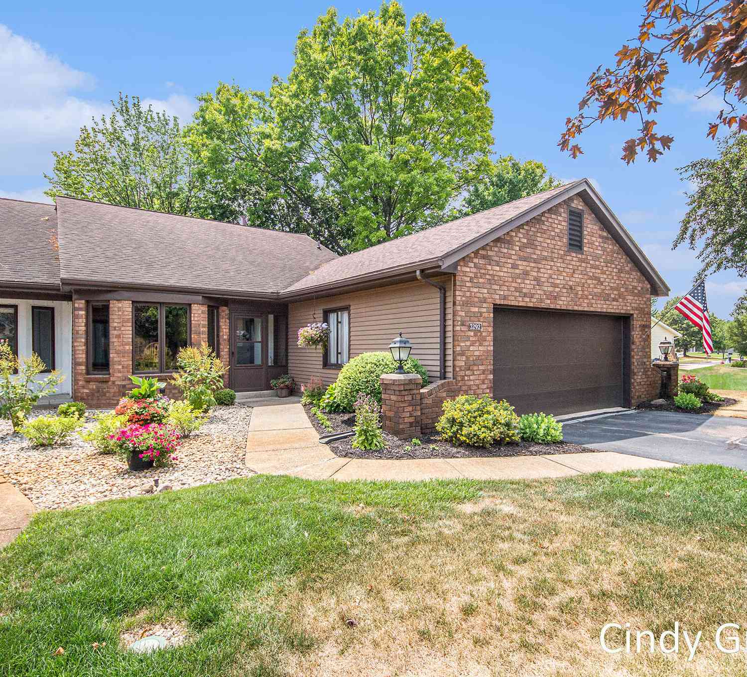 Condo For Sale - 3292 Johnson Court<br/> Grandville, MI 49418