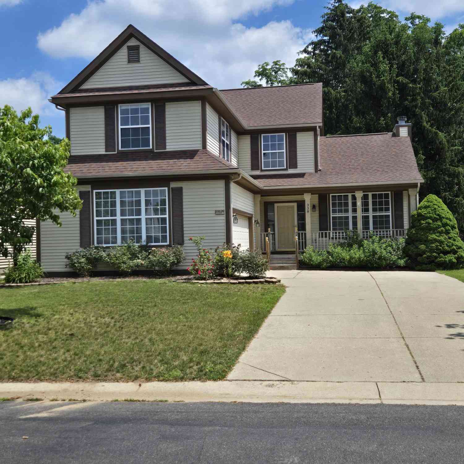 Homes For Sale - 338 Forestview Drive<br/> Oakland County, Waterford, MI 48327
