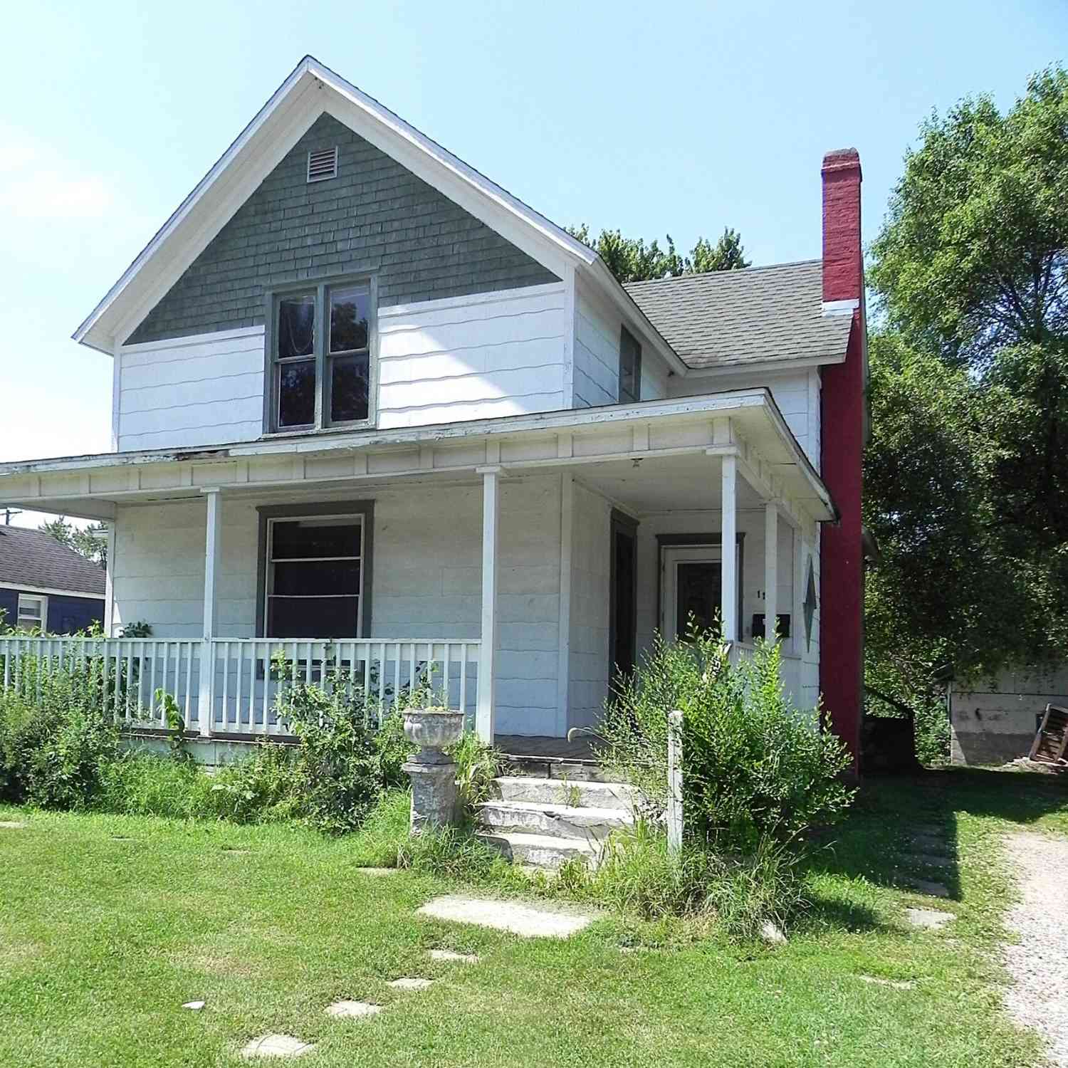 Homes For Sale - 1111 S Main Street<br/> Three Rivers, MI 49093