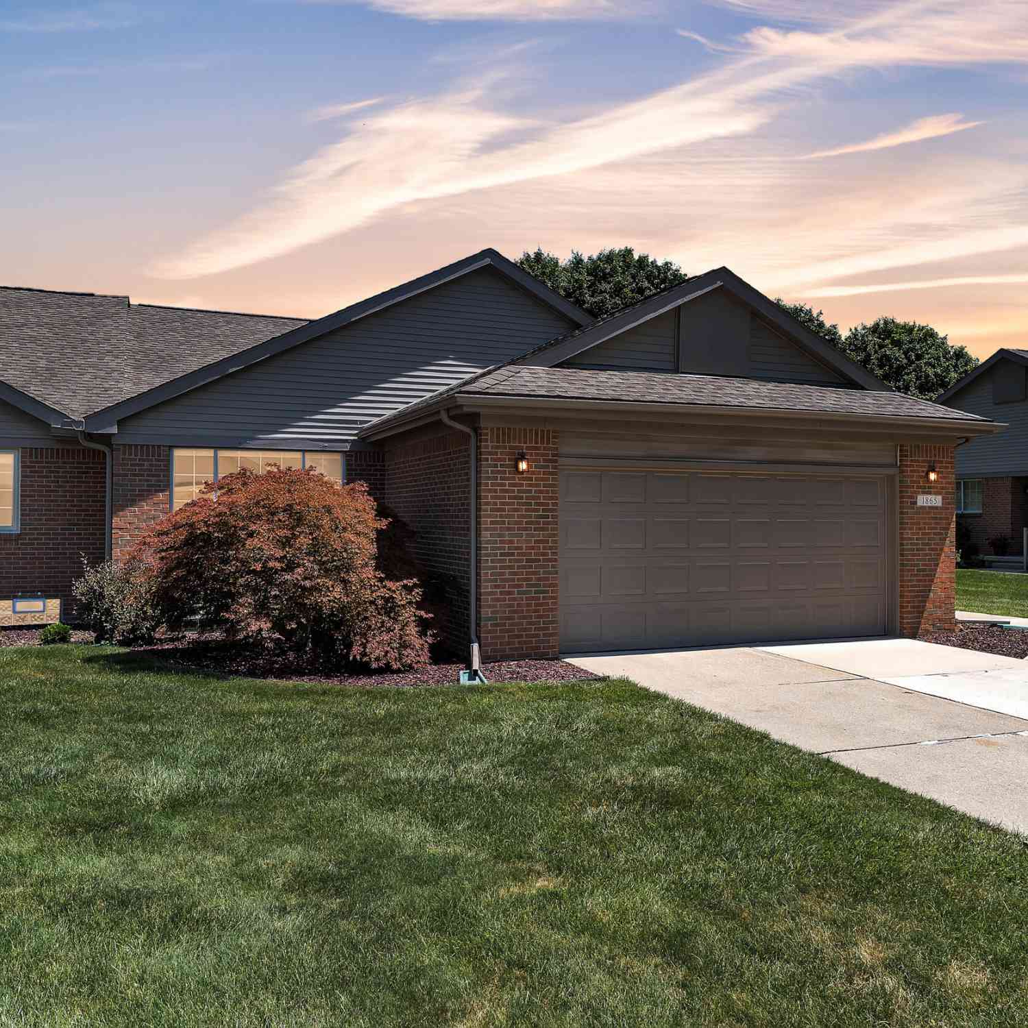 Condo For Sale - 1865 Pebble Creek Drive<br/> Canton, MI 48188