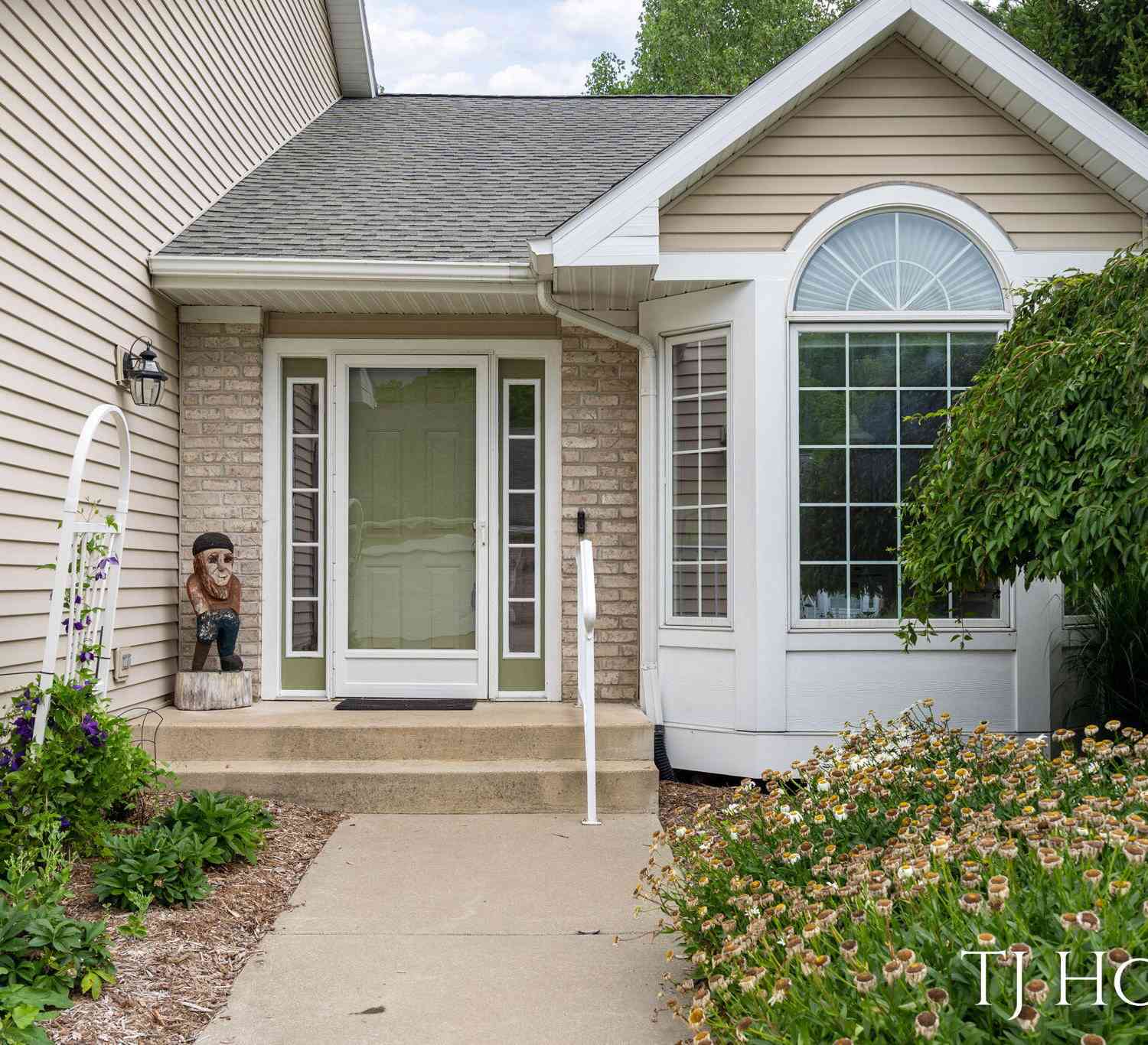 Condo For Sale - 2359 Whimbrel Court<br/> Grand Rapids, MI 49505