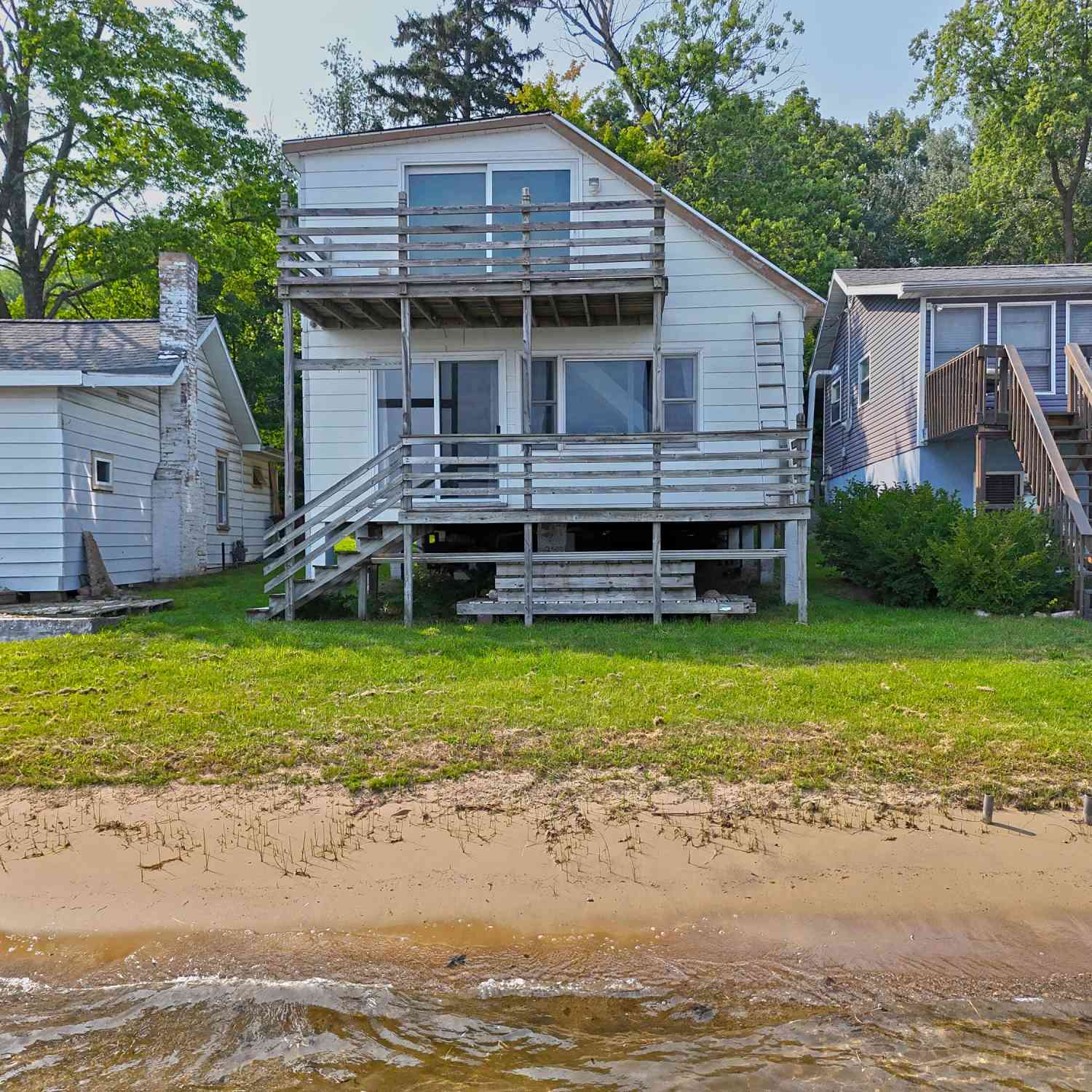 Homes For Sale - 67003 Lakeshore Drive<br/> Dowagiac, MI 49047