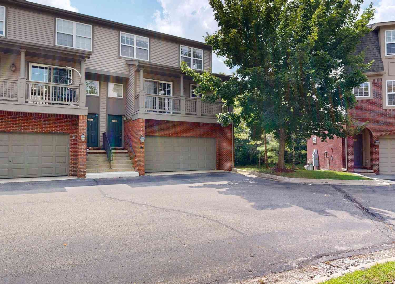 Condo For Rent - 3042 Barclay Way<br/> Ann Arbor, MI 48105