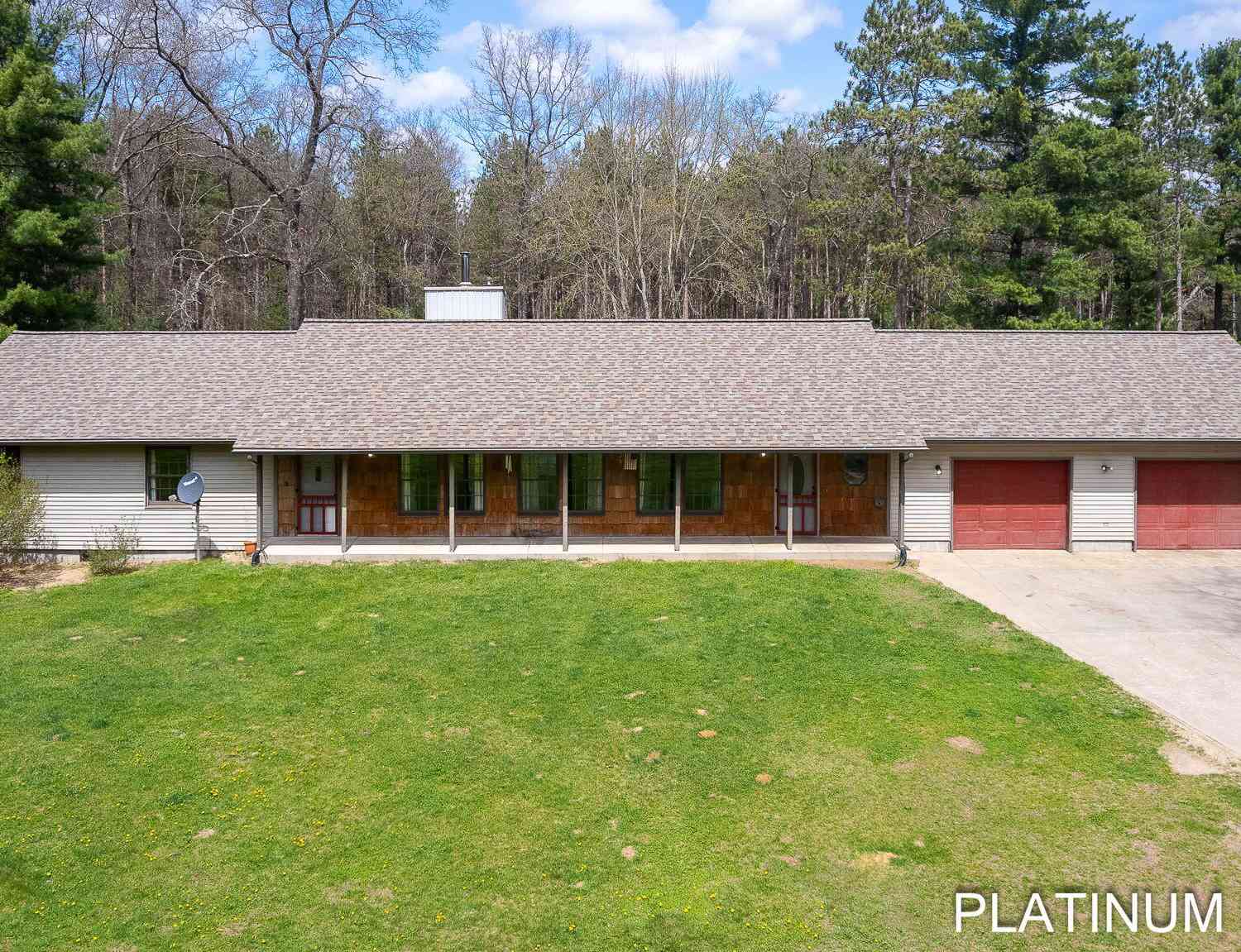 Homes For Sale - 4334 Brunswick Road<br/> Muskegon County, Holton, MI 49425