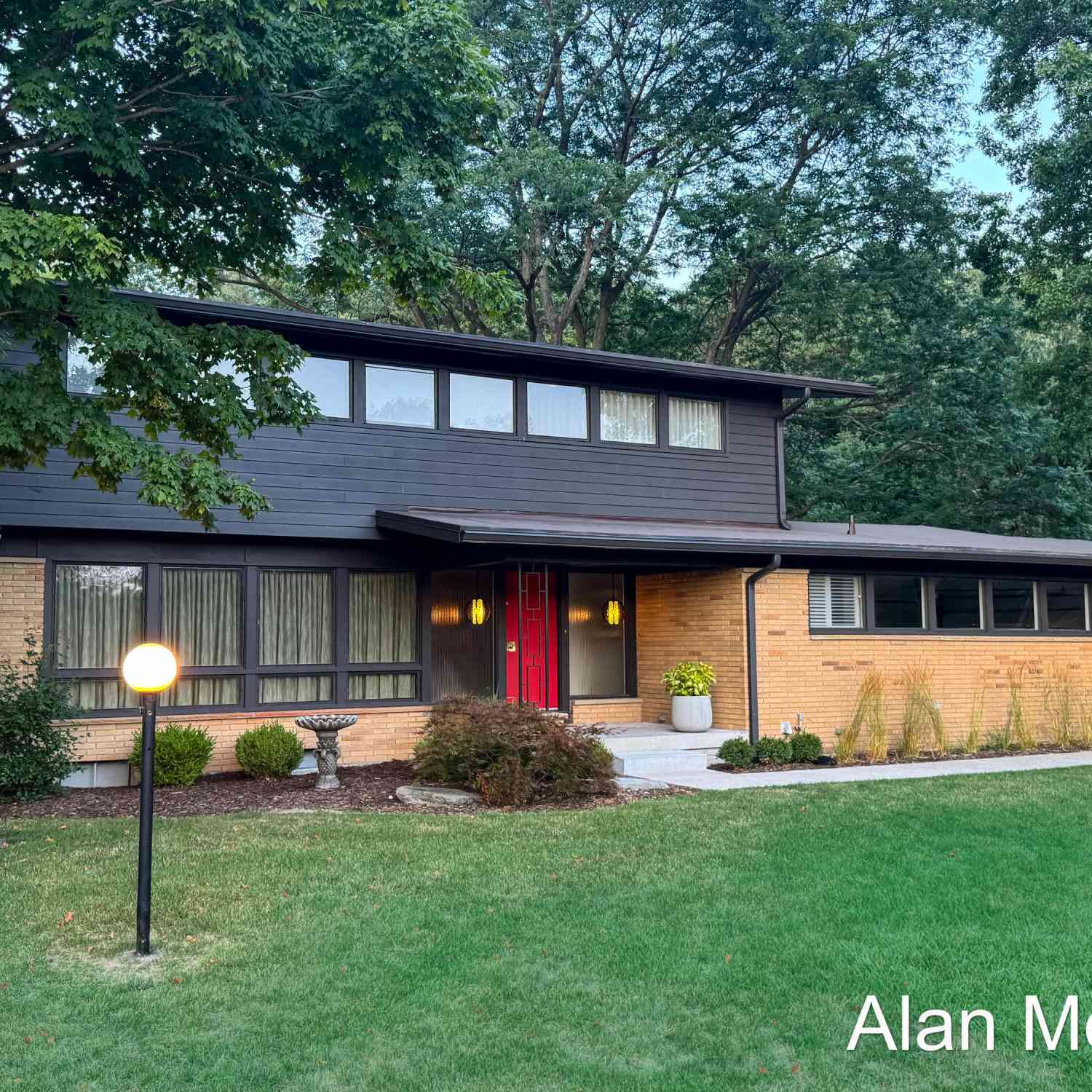 Homes For Sale - 7878 Northland Drive<br/> Rockford, MI 49341