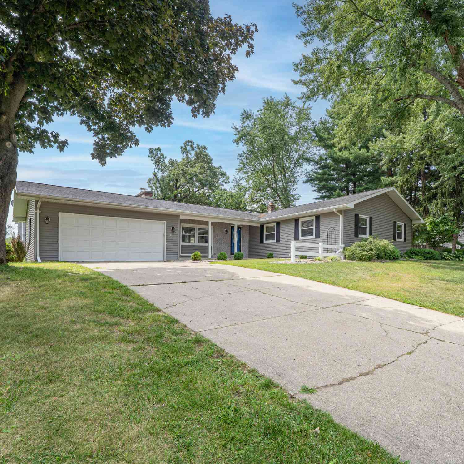 Homes For Sale - 259 Brentwood Drive<br/> Battle Creek, MI 49015