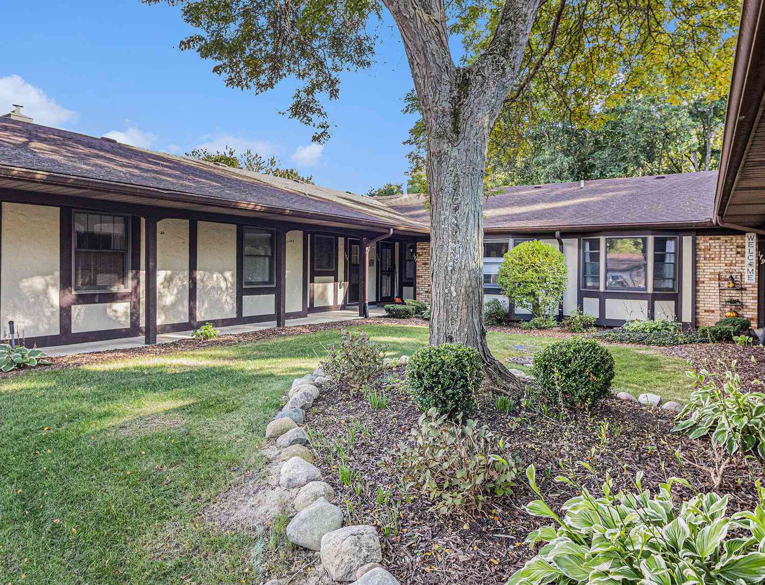 Condo For Sale - 185 Bona Vista Drive #40<br/> Grand Rapids, MI 49504