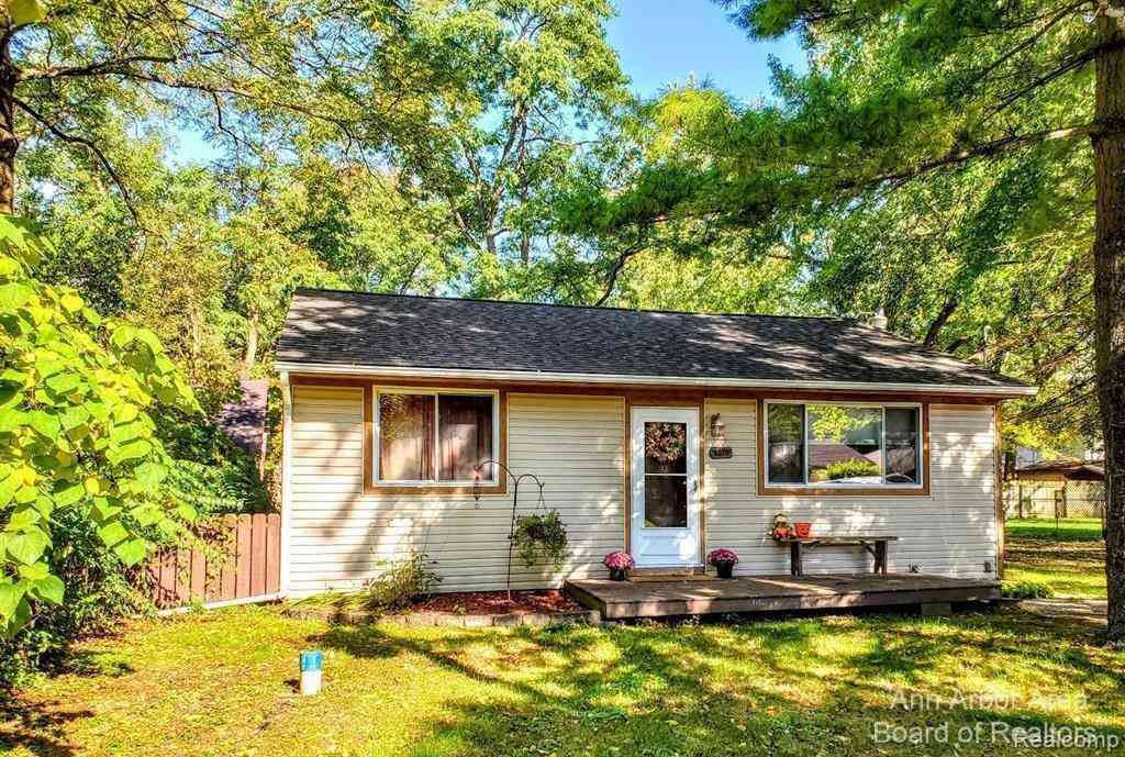 Homes For Rent - 8570 Orchard Road<br/> Pinckney, MI 48169
