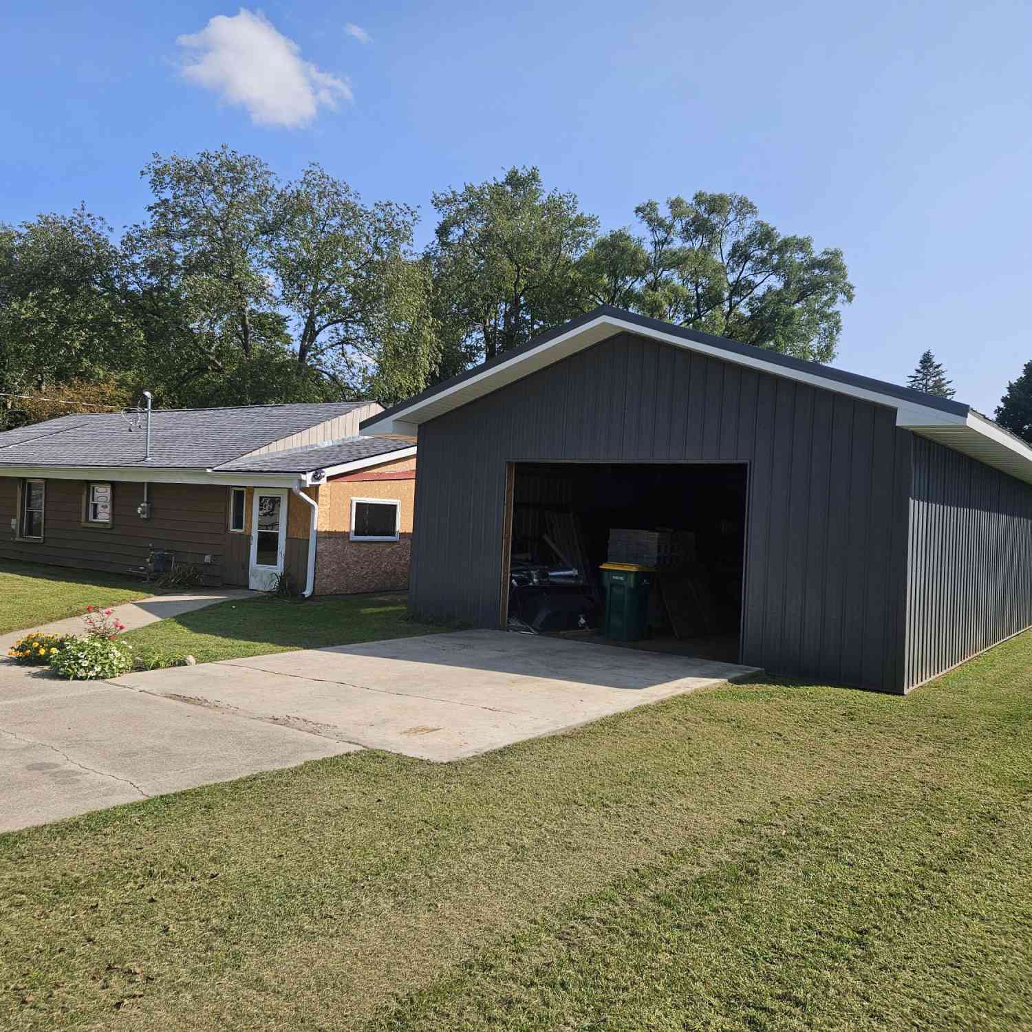 Homes For Sale - 81 Taylor Avenue<br/> Battle Creek, MI 49037