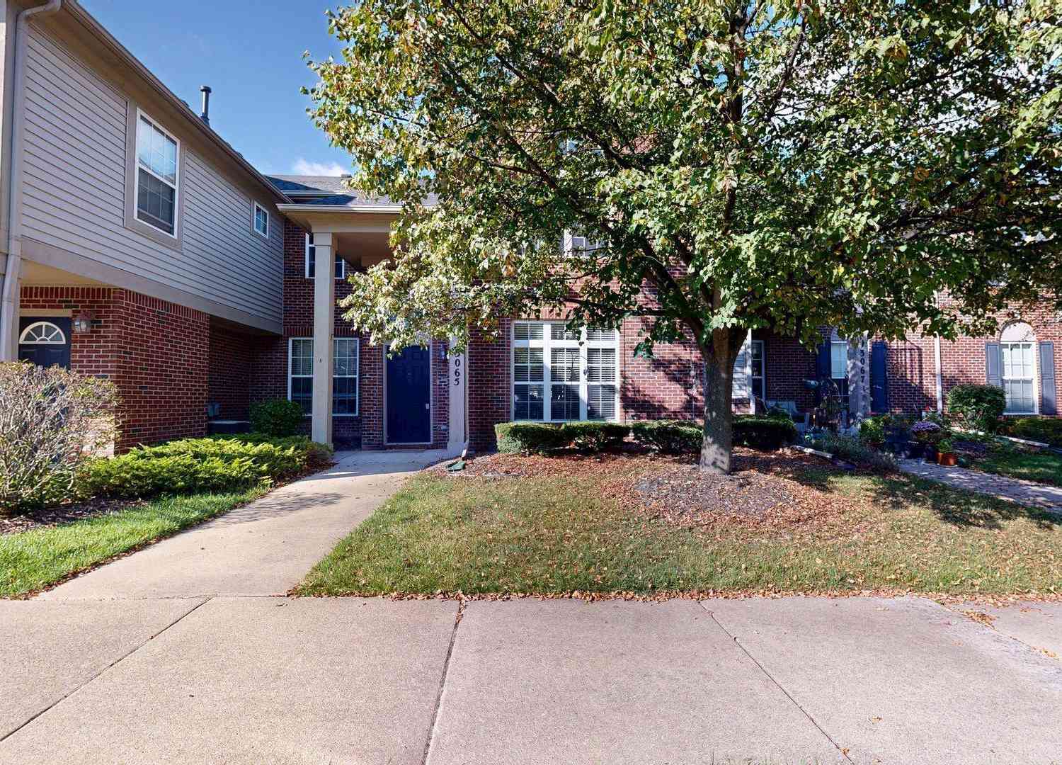 Condo For Sale - 3065 Primrose Lane<br/> Ypsilanti, MI 48197
