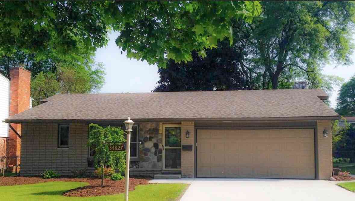 Homes For Sale - 34827 Wood Street<br/> Livonia, MI 48154