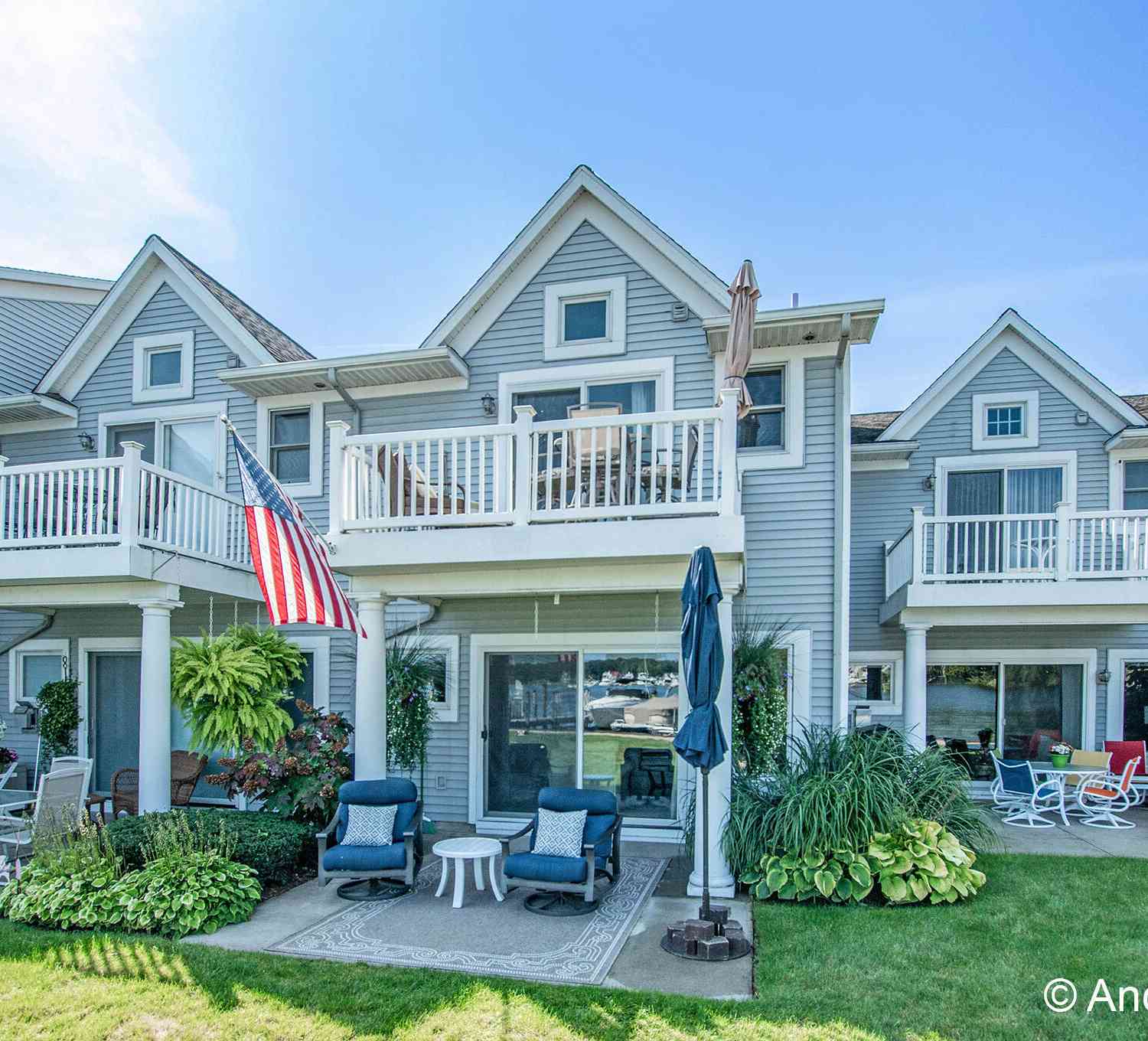 Condo For Sale - 965 W Savidge Street<br/> Spring Lake, MI 49456