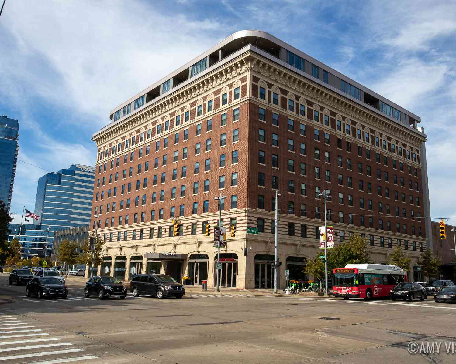 Condo For Sale - 201 Michigan Street #1004<br/> Grand Rapids, MI 49503