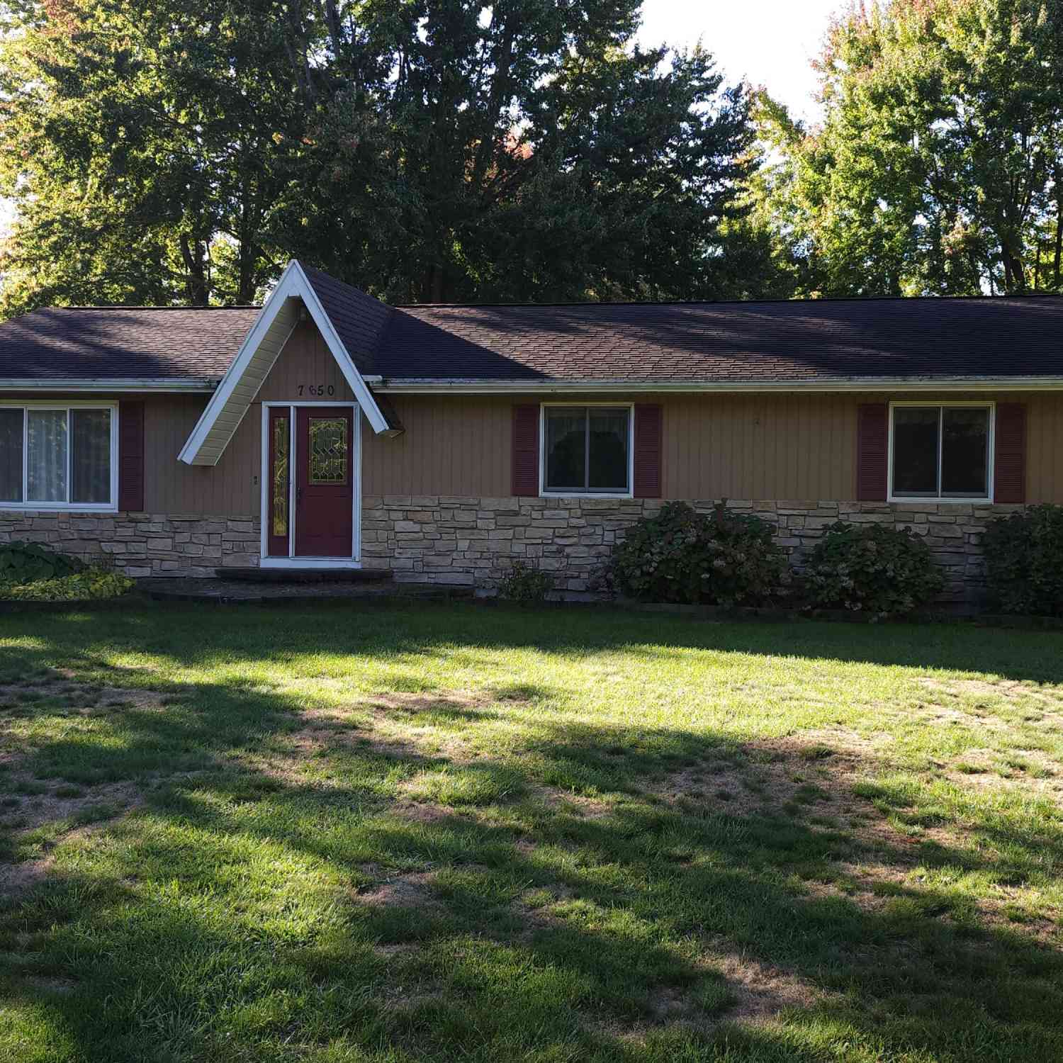 Homes For Sale - 7650 Ransom Street<br/> Zeeland, MI 49464